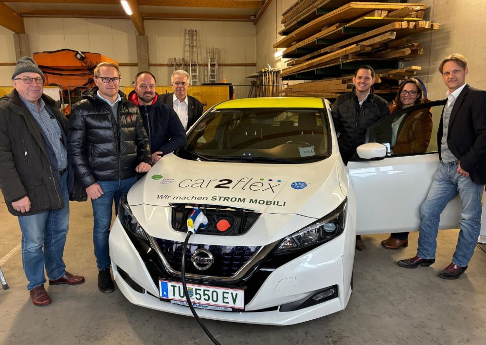E-Auto mit Personen