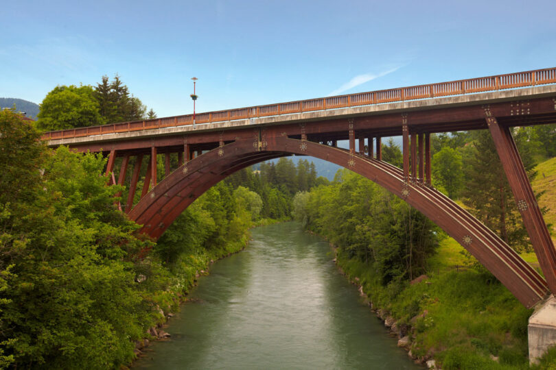 Brücke in der KEM Holzwelt Murau