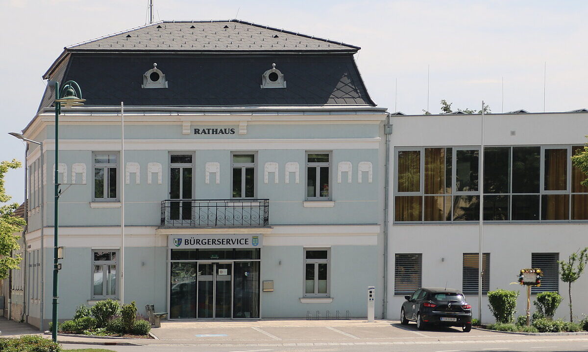 Rathaus Absberg von außen